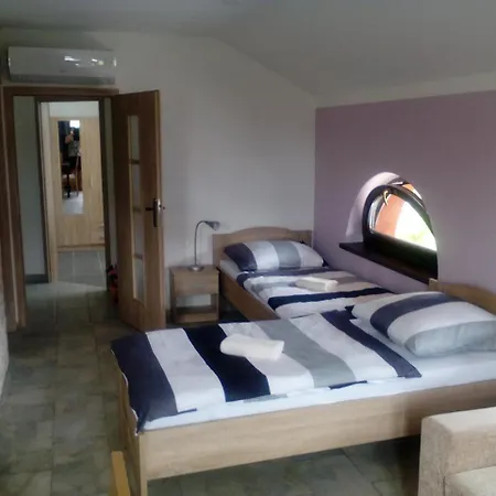 Apartment Oaza *